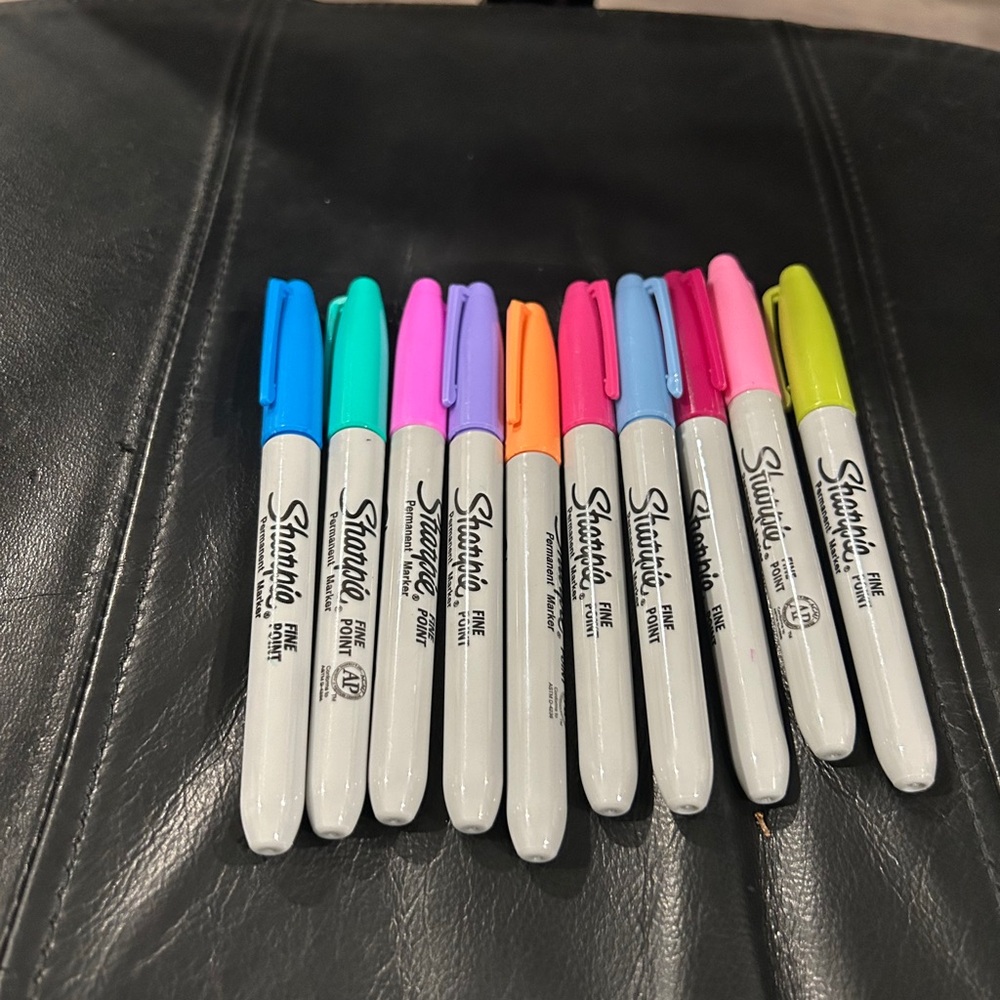 Sharpie Assorted Color Permanent Markers - Picture 3 of 6
